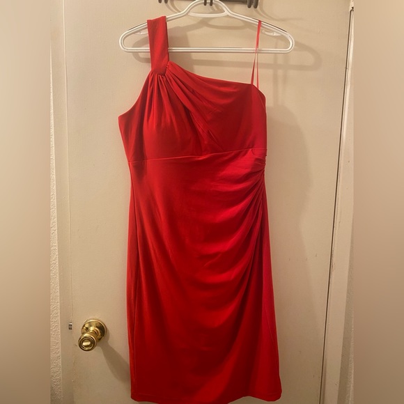Cache Red Dress - Picture 3 of 4